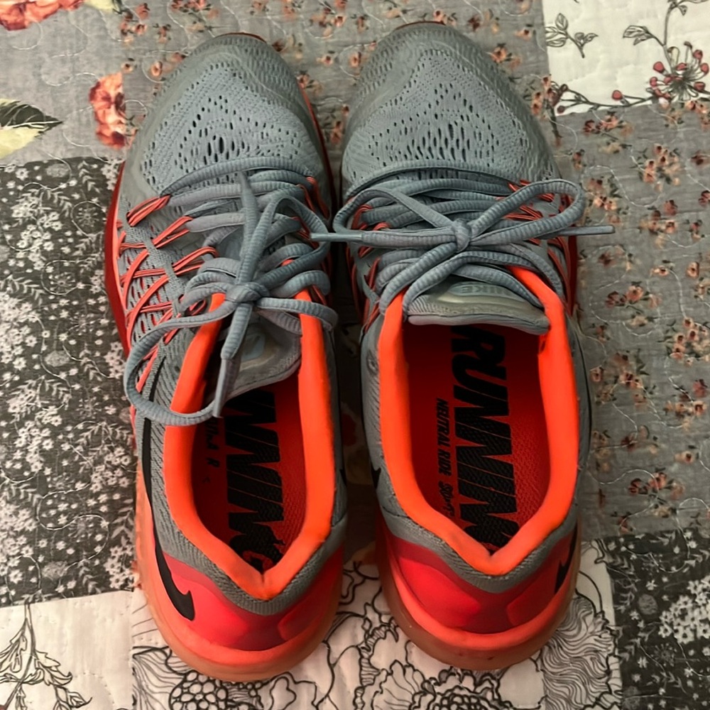 Women’s AirMax shoes